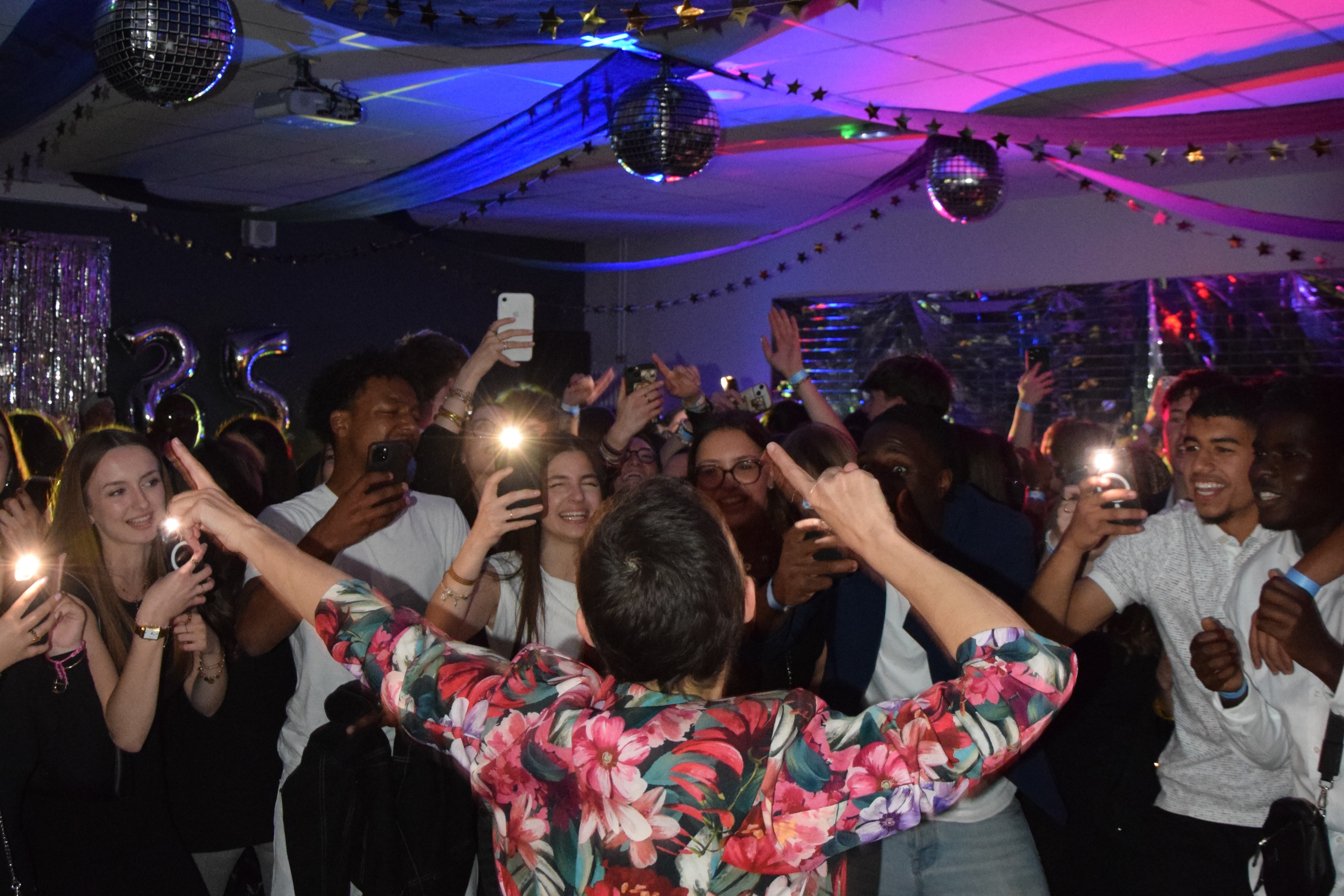 BAL DES TERMINALES PROMO 2025
